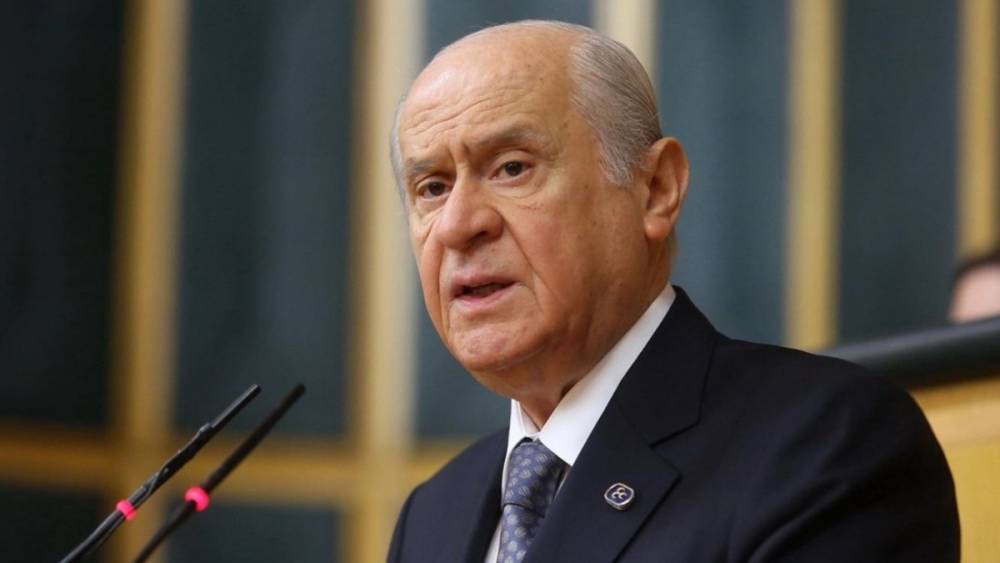 Bah&ccedil;eli&rsquo;den &lsquo;belediyelere yolsuzluk operasyonları&rsquo; hakkında yanıt: &lsquo;Hi&ccedil; kimse dokunulmaz değildir&rsquo; 