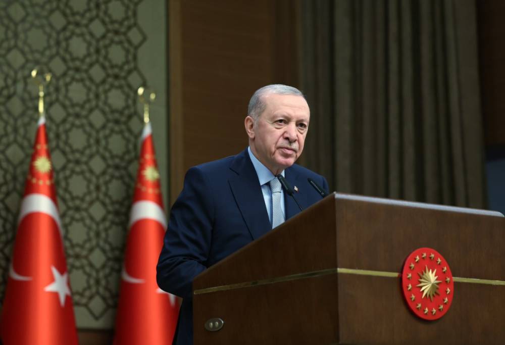 Cumhurbaşkanı Erdoğan: 'Eline mikrofon alan herkes gazeteci değildir' 