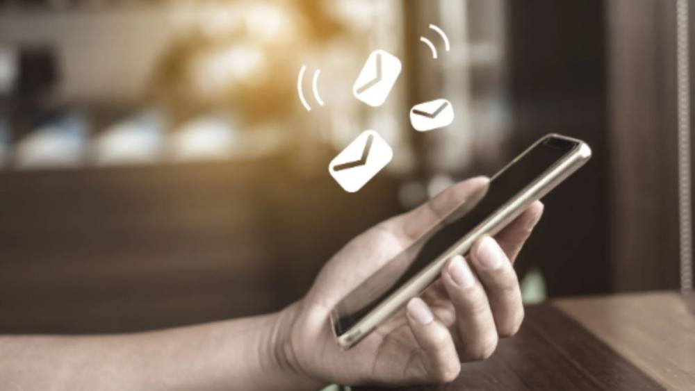 T&uuml;t&uuml;nle m&uuml;cadelede yeni uygulama: Sigara kullanımına SMS&rsquo;li takip 