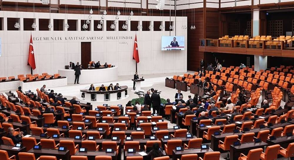 Meclis&rsquo;te yoğun hafta: Emekli aylığı, yargı paketi ve &uuml;niversite affı g&uuml;ndemde 