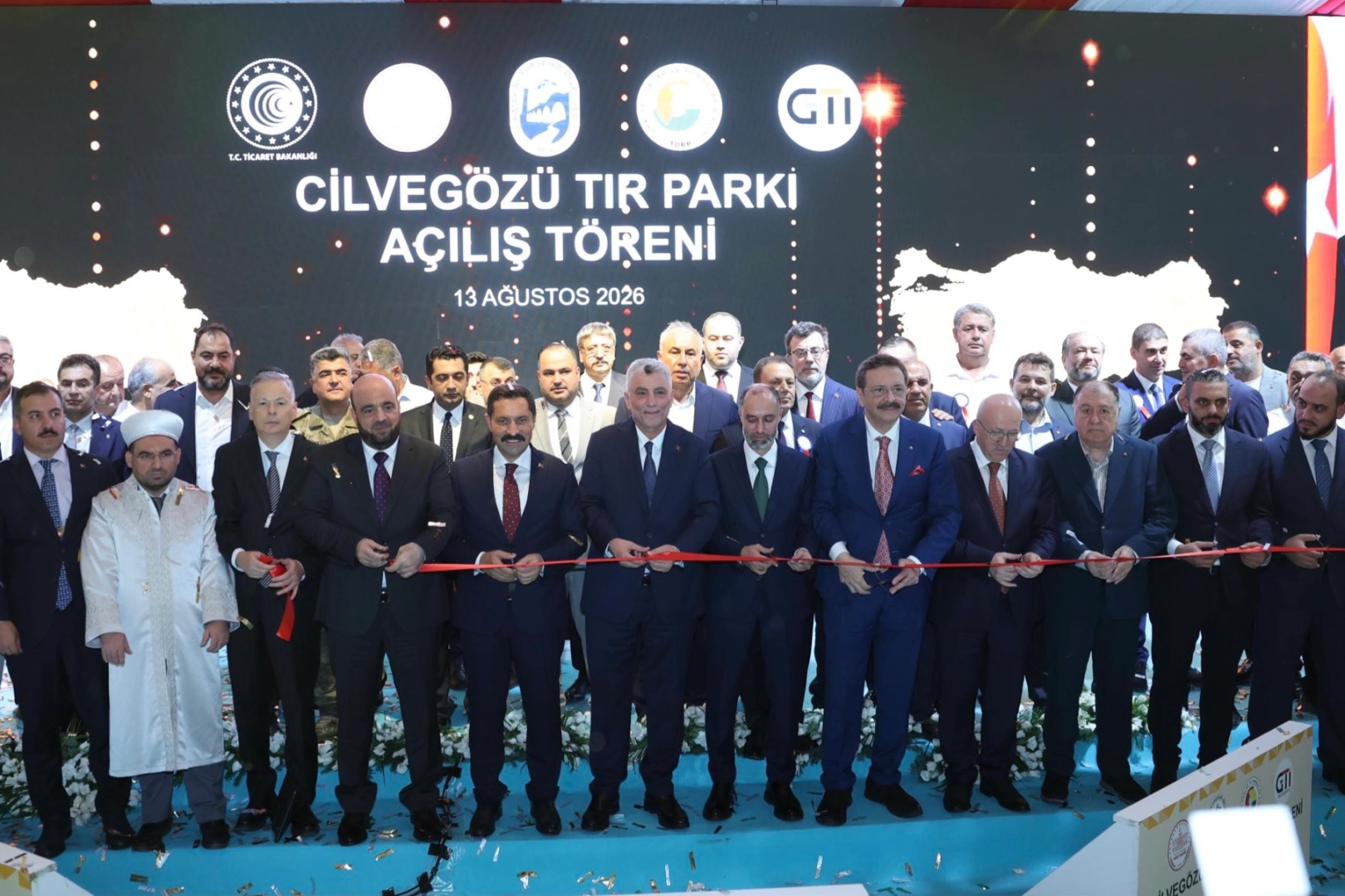 Bağımsız siyaset&ccedil;i S&uuml;leyman Akar'dan tarihi s&uuml;re&ccedil; i&ccedil;in kritik uyarı