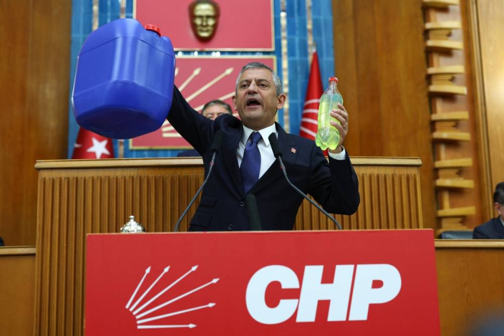 CHP Genel Başkanı Özgür Özel: ‘Bir gül bahçesinden iktidara yürümeyi kimse beklemesin’ 