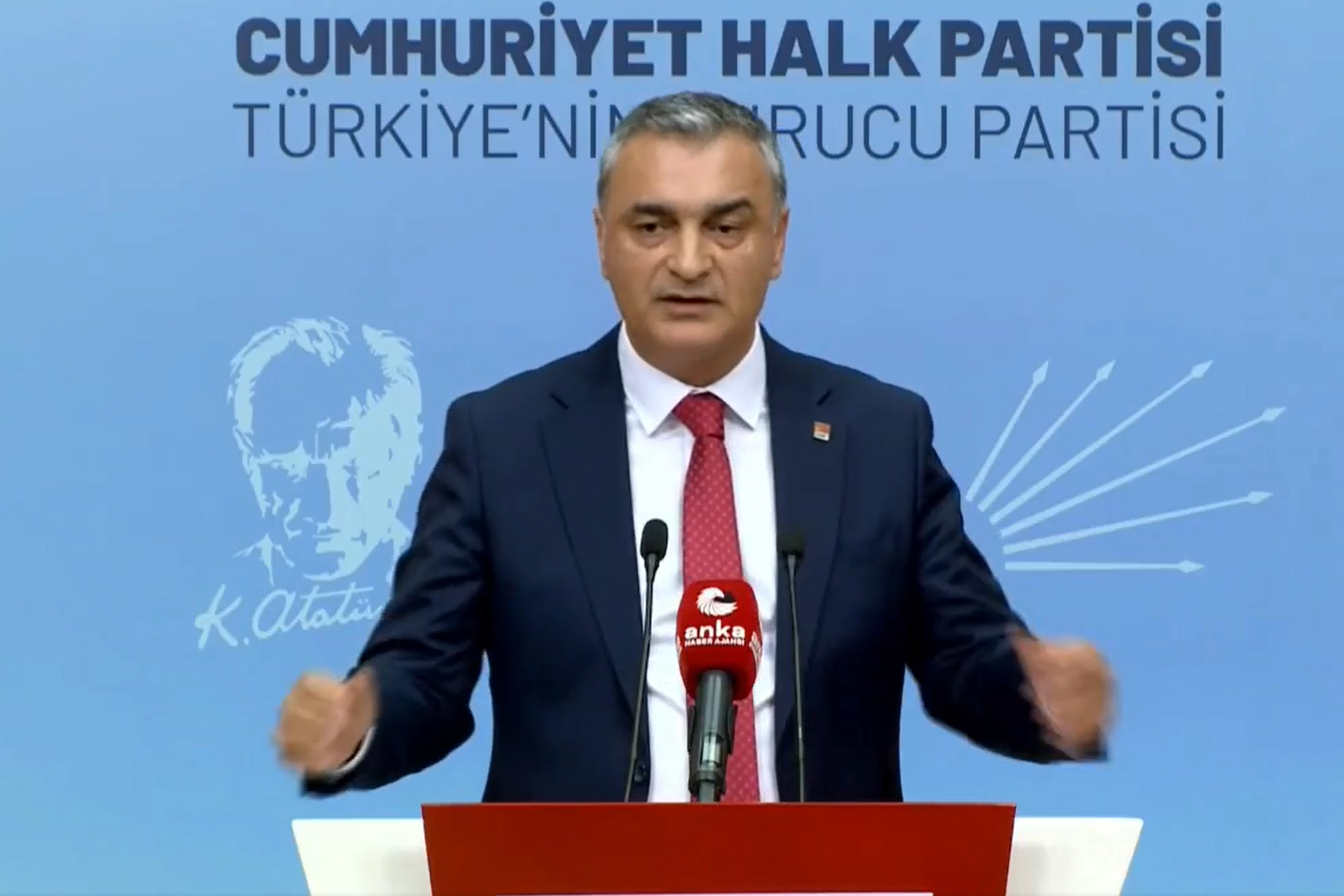 CHP S&ouml;zc&uuml;s&uuml; Sarı: Partimiz sayılarla &ouml;l&ccedil;&uuml;lemez