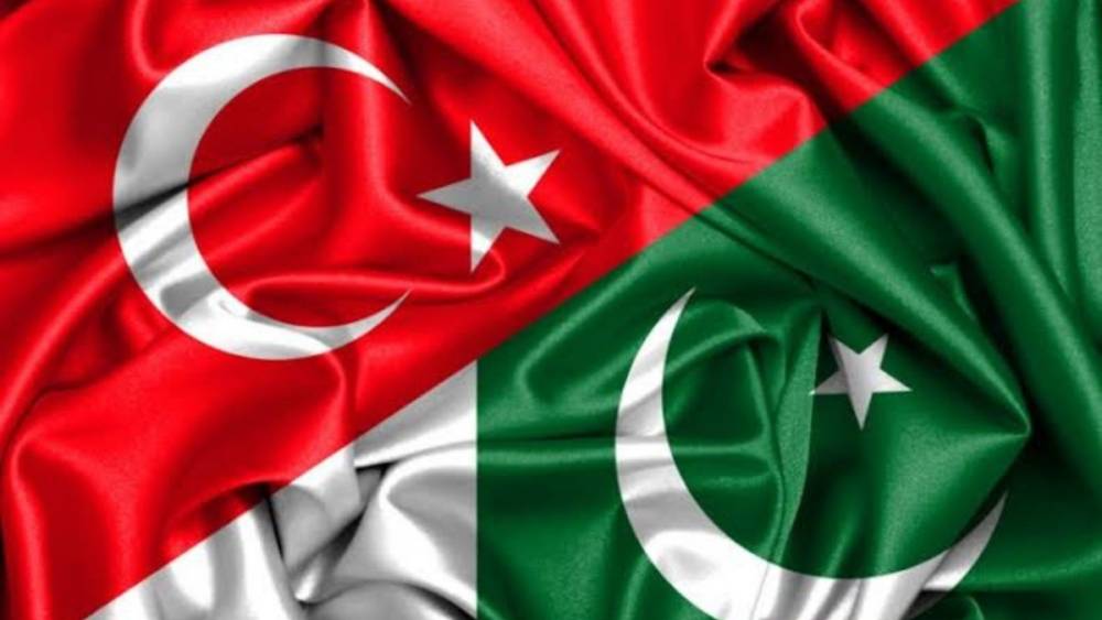 MSB: 'Türkiye'den Pakistan'a 6 uçak dolusu silah gönderildiği' iddiası doğru değil 