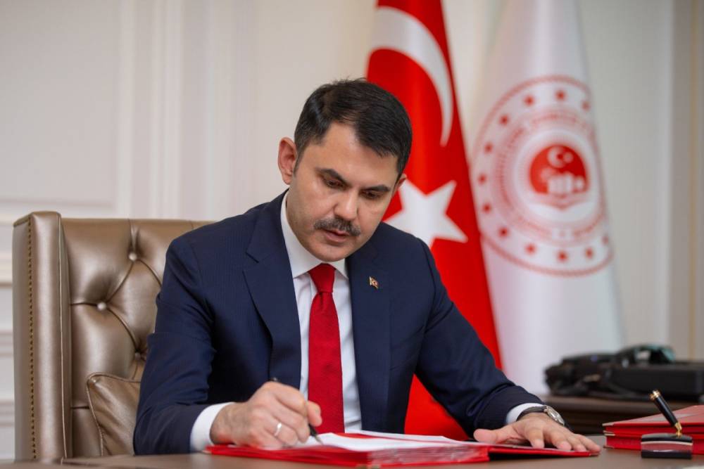 Murat Kurum: 'İstanbul'da incelenen 18 bin binadan 1.640'ı az hasarlı çıktı' 