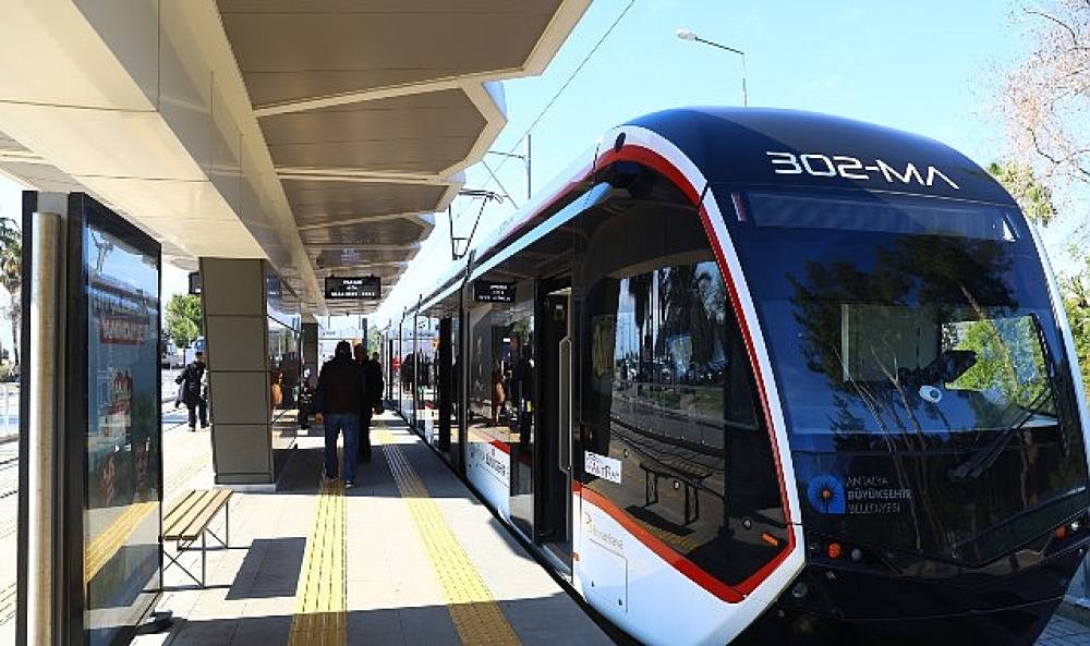 Büyükşehir'e ait toplu ulaşım araçları 1 Mayıs'ta ücretsiz